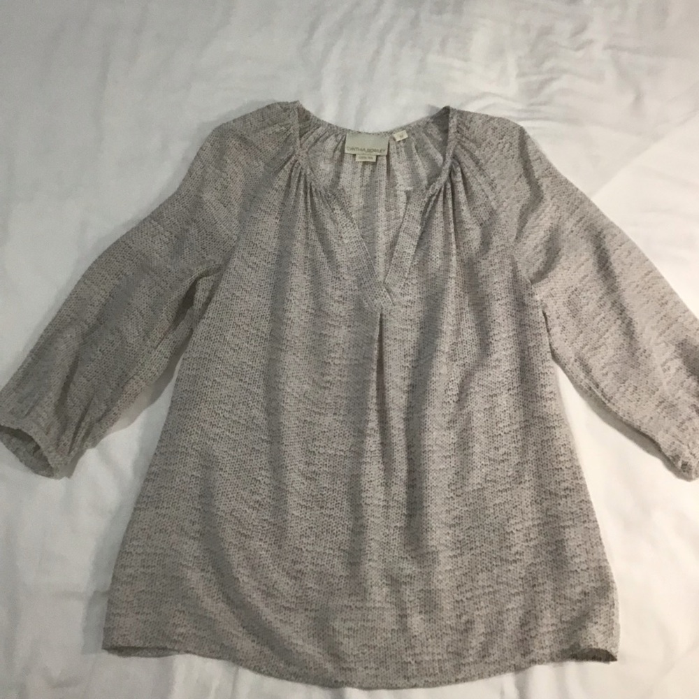 Cynthia Rowley Gray & Cream Print Silk Top 3/4 Sleeves, Size M